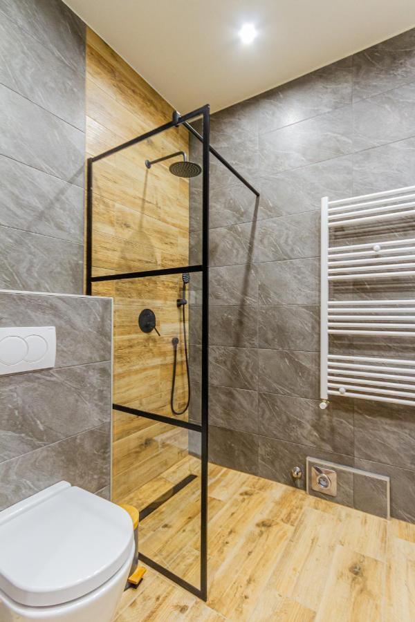 Supercentral Boutique Suite Budapest Luaran gambar